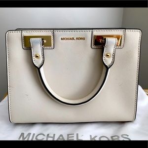 Michael Kors Crossbody/Handbag
